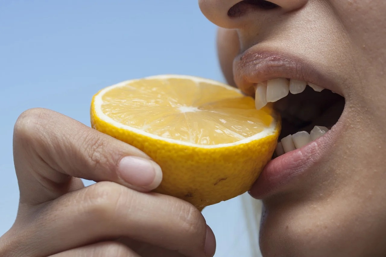 Неприятный привкус во рту: 8 причин химического привкуса